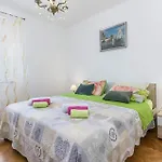 Holiday home Beautiful In