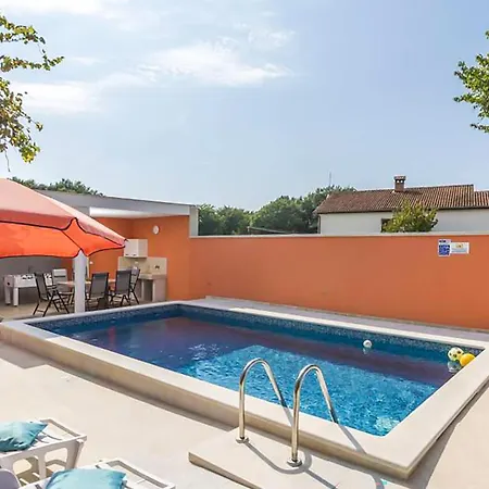 Dom wakacyjny Beautiful In