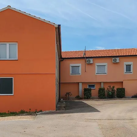 Dom wakacyjny Beautiful In