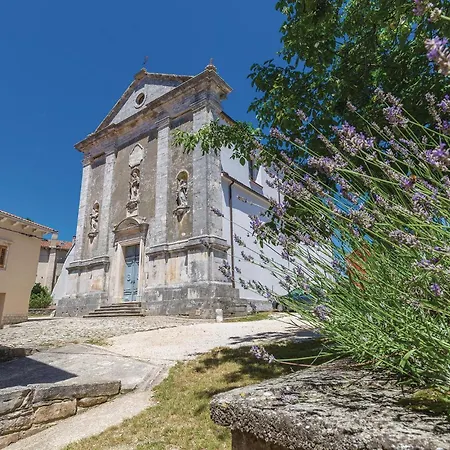 Beautiful In Holiday home Tinjan